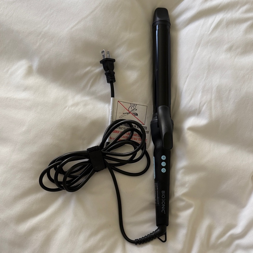 Black Bio Ionic Curling Iron